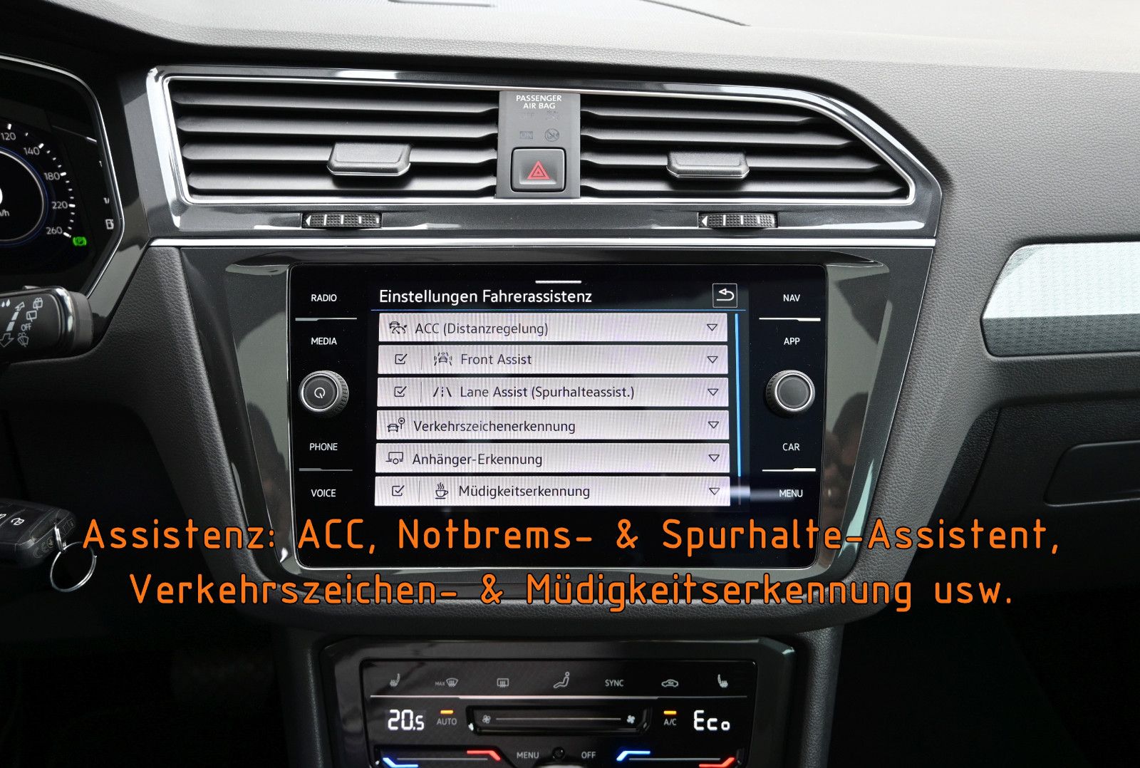 Fahrzeugabbildung Volkswagen Tiguan 1.4 eHybrid DSG Life °ACC°AHK°PANO°KAMERA