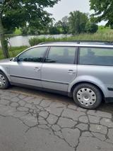 Volkswagen VW Pasat 1,6 benzin kom.Tüv 10.2026 - Volkswagen: Kombi, Pasat