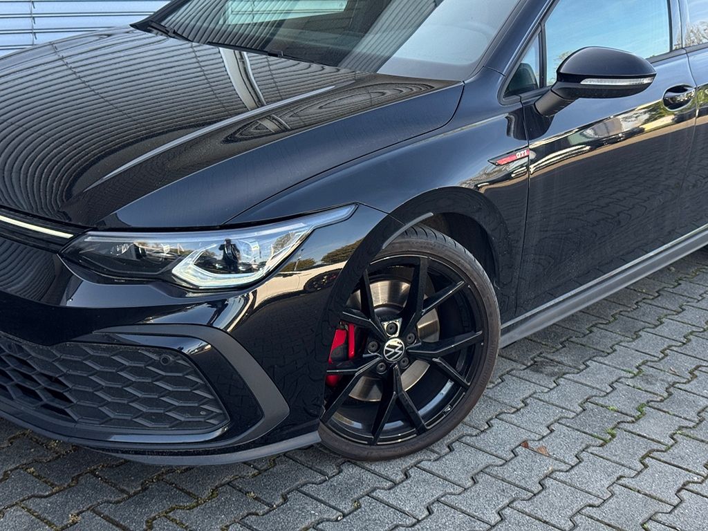Golf VIII GTI 2.0 TSI DSG BLACK STYLE *NAVI*H&K*