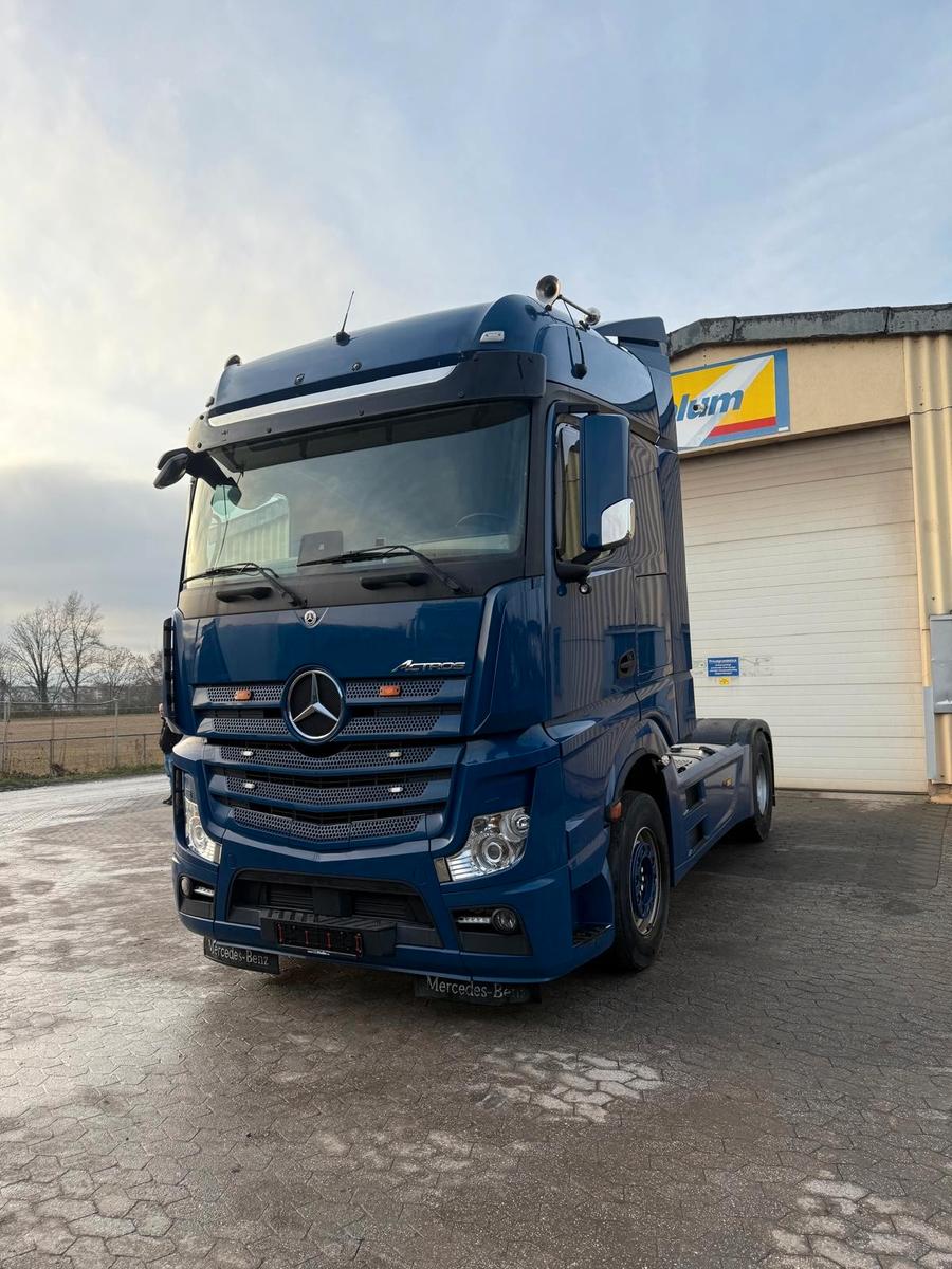 Mercedes-Benz 1848 LS  Big  Space