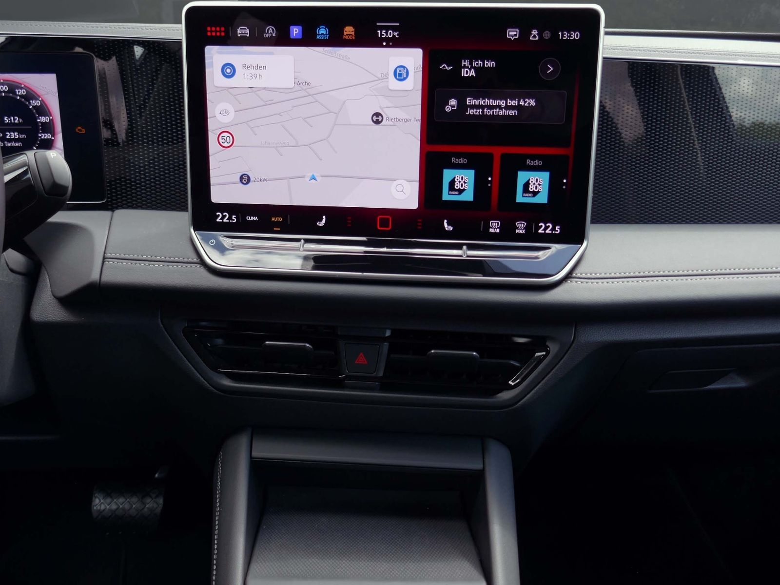 Fahrzeugabbildung Volkswagen Tiguan  Life 2.0 TDI DSG | LED AHK RFK ACC