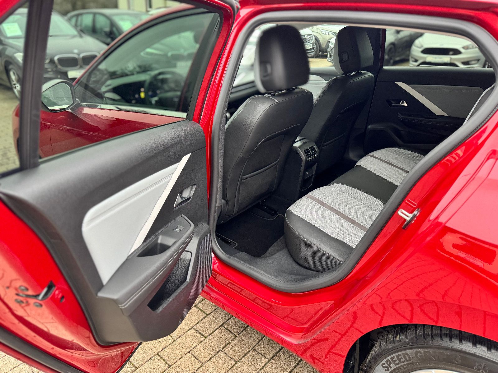 OPEL Astra, 2023, Benzin, 110 PS