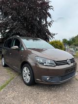 Volkswagen Touran Life BMT - gebrauchte VW Touran aus dem Jahr 2013