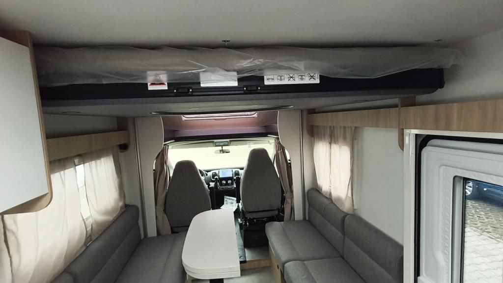Autohaus Zimpel & Franke - Challenger 260 Ultimate Top Preis +Automatik+Markise+Solar+ - Bild 12 Autohaus Zimpel & Franke - Challenger 260 Ultimate Top Preis +Automatik+Markise+Solar+ - Bild 12