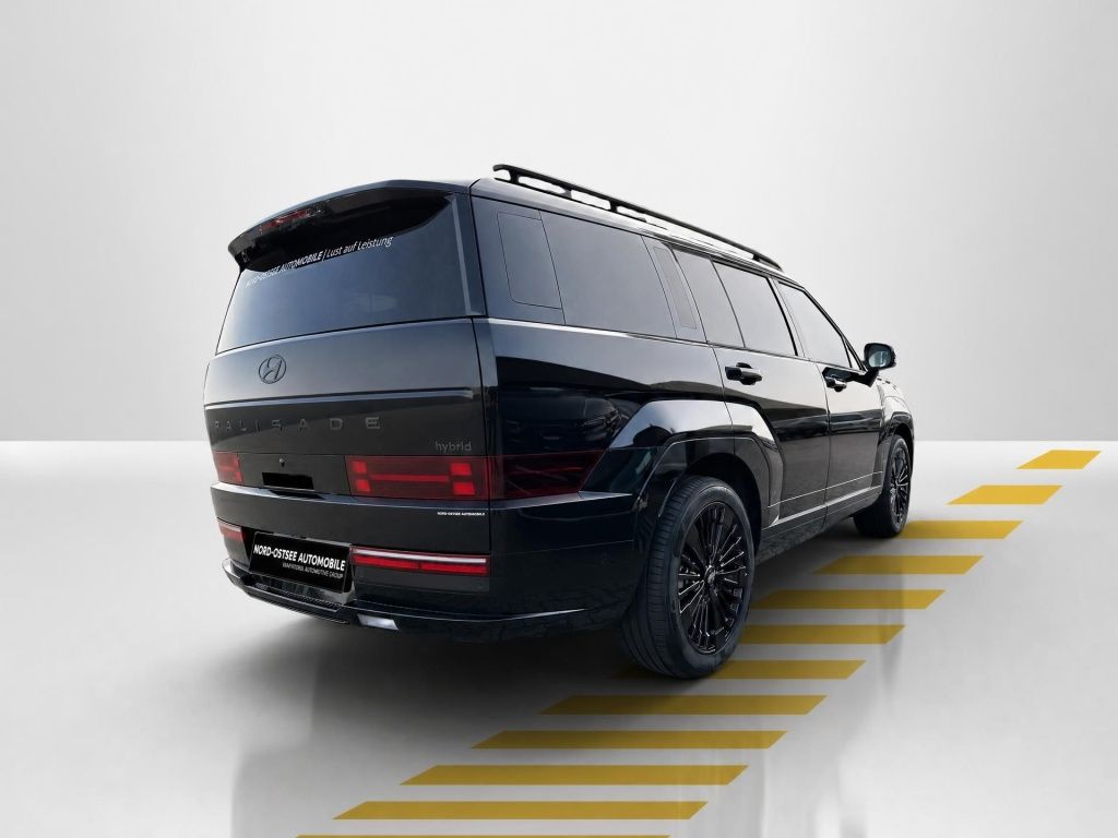 Fahrzeugabbildung Hyundai SANTA FE HEV 5-Sitzer Blackline Glas-Schiebedach