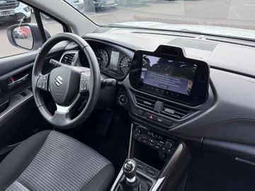 Suzuki SX4 (S-Cross)+LED+Navi+DAB+SHZ+(AHK)