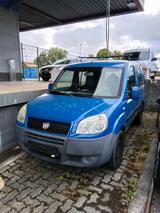 Fiat Doblo 5-Sitzer 1.4L  Fiat Doblo 5-Sit... - gebrauchte Fiat Doblo aus dem Jahr 2010