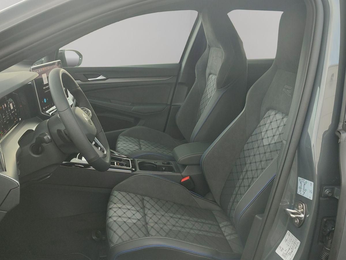 Volkswagen Golf - Bild 9