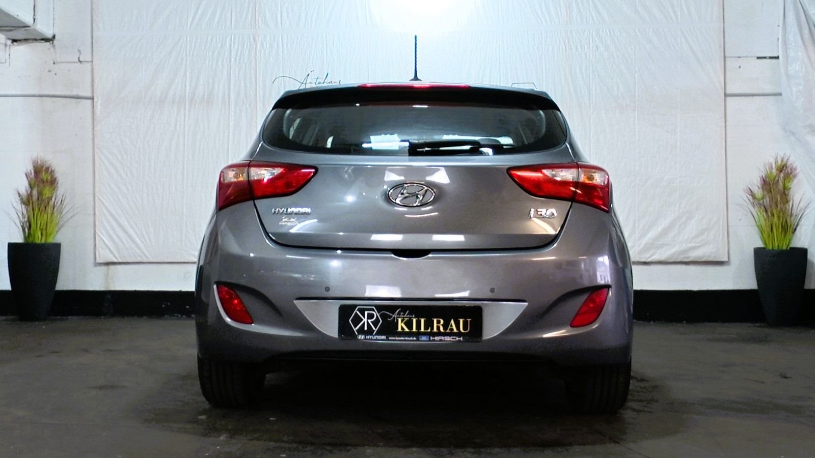 HYUNDAI i30 1.Hand Xenon, Kamera, PDC, Navi, Touch