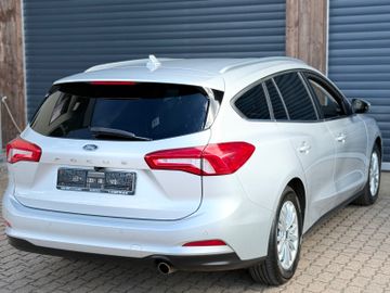 Ford Focus - 9