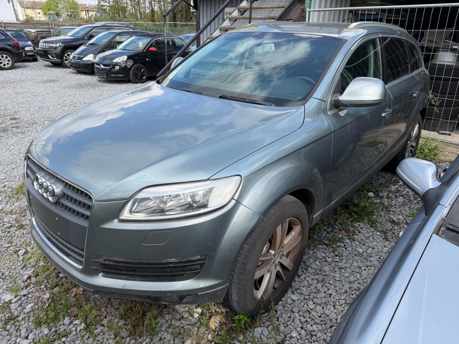 Audi Q7 3.0 TDI quattro*NAVI*LEDER*PPDC*KLIMA*