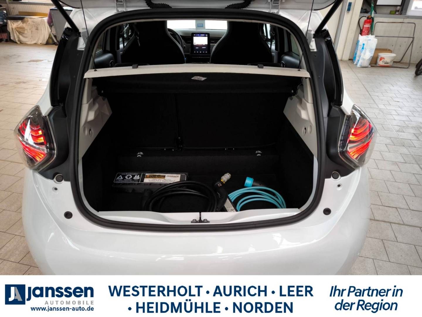 Fahrzeugabbildung Renault ZOE E-Tech 100% el. INTENS (Selection) R135 Z.E.