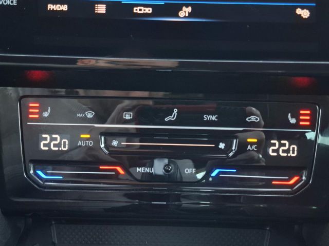 PASSAT VARIANT 2.0 TDI DSG NAVI+CAM+MASSAGE+SHZ