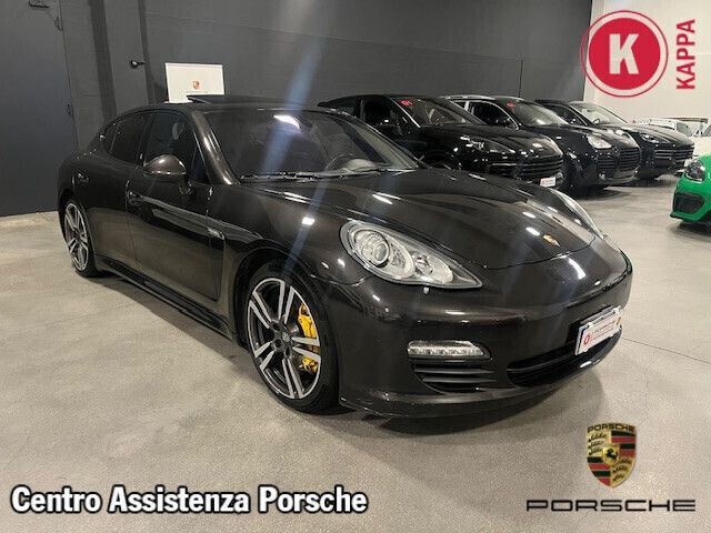 Porsche Panamera 3.0 Diesel***