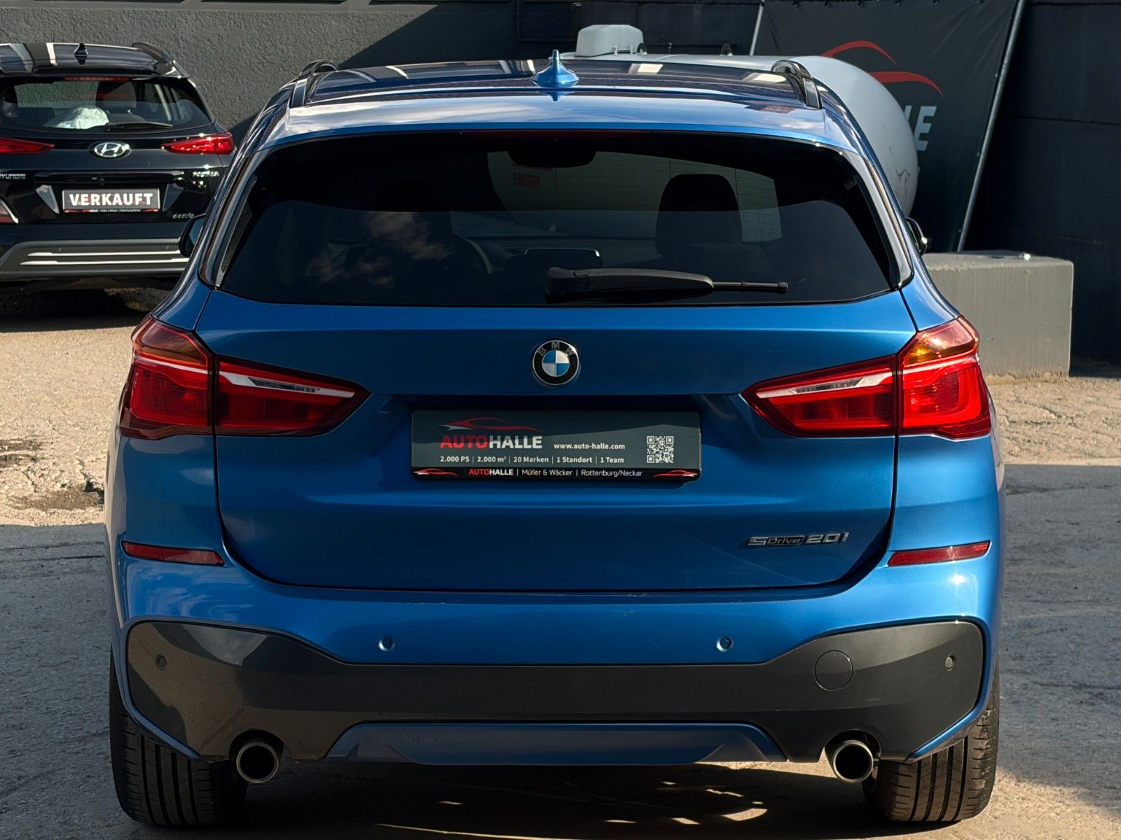 Fahrzeugabbildung BMW X1 sDrive20i M Sport Shadow LED Temp PDC