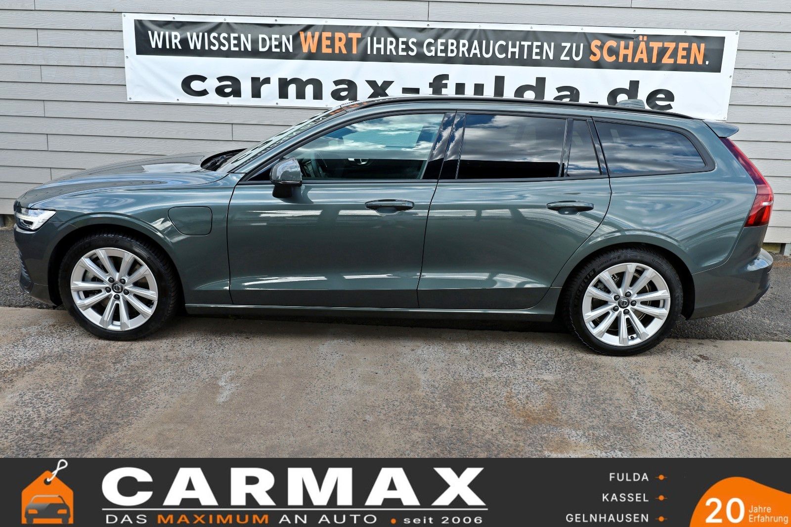 Fahrzeugabbildung Volvo V60 Core T6 Recharge AWD, Navi,Standhz.,AHK e+WR