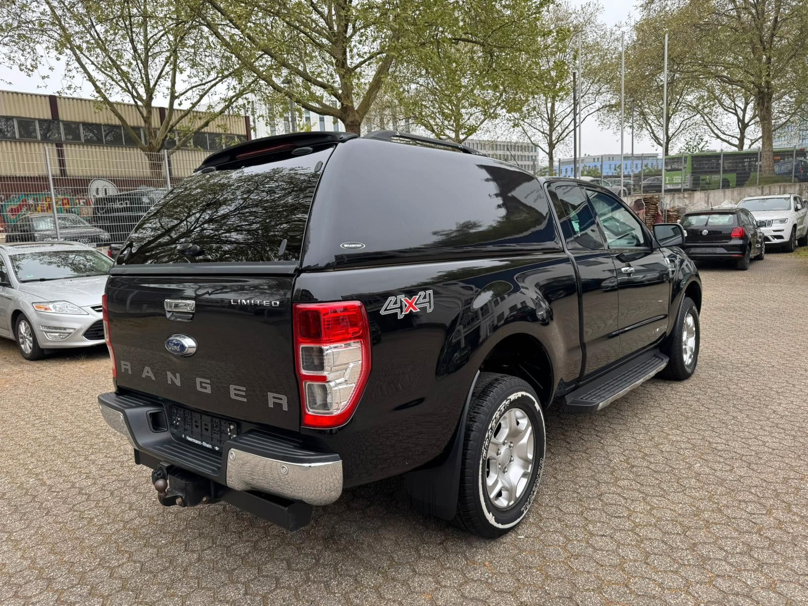 Ford Ranger Limited 3.2 TDCI Extrakabine 4x4 foto 8