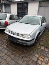Volkswagen Golf IV Automatik - Volkswagen Golf aus 2001: Iv