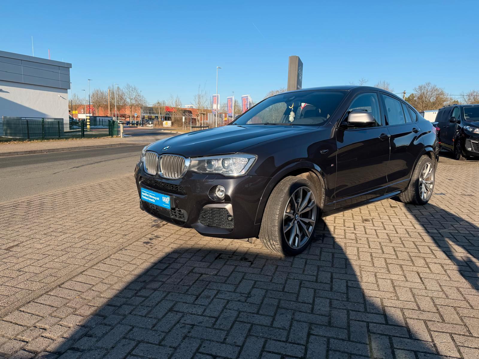 BMW X4 M40 i Schiebedach HUD Kamera M-Paket