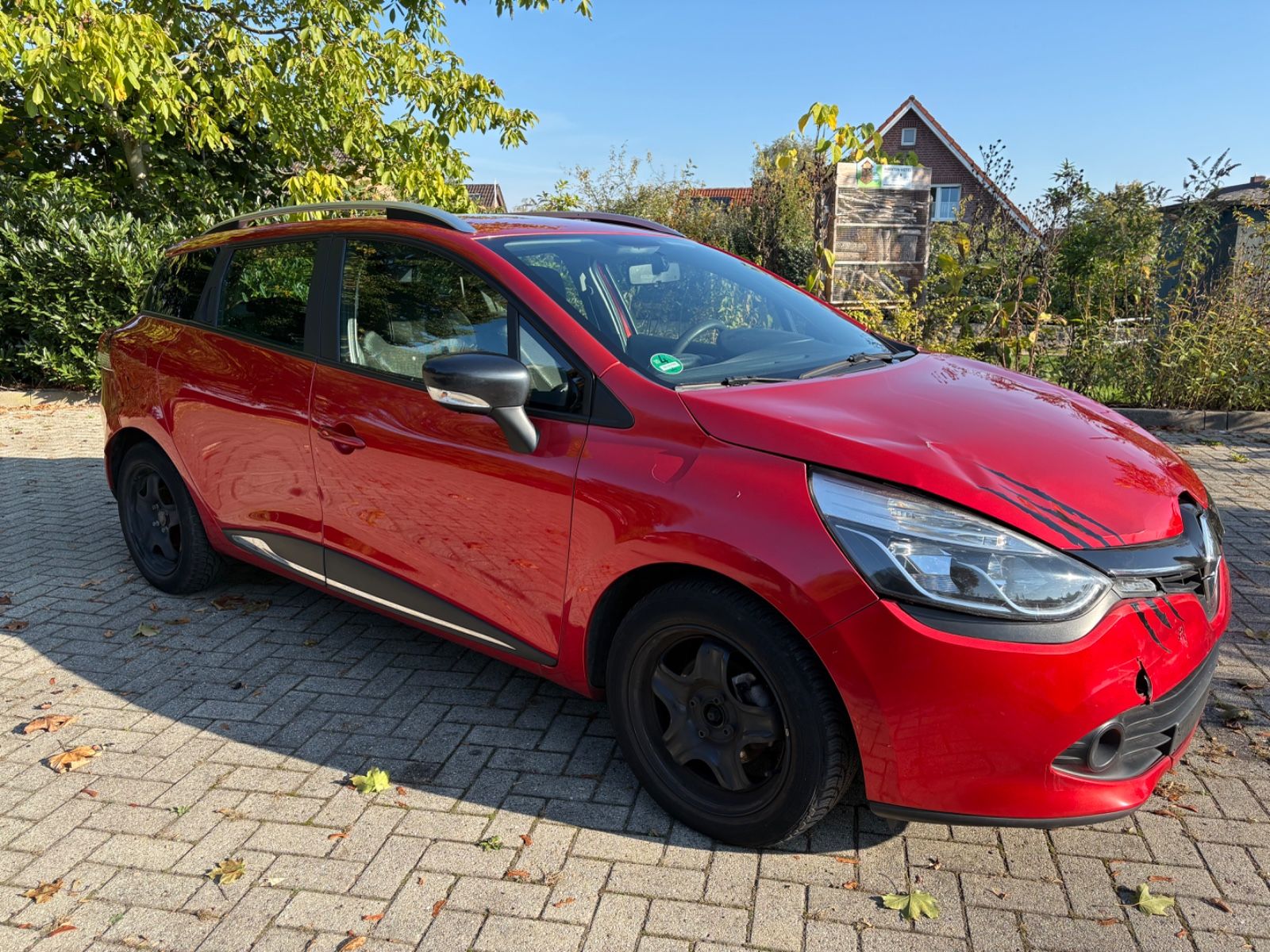 RENAULT Clio