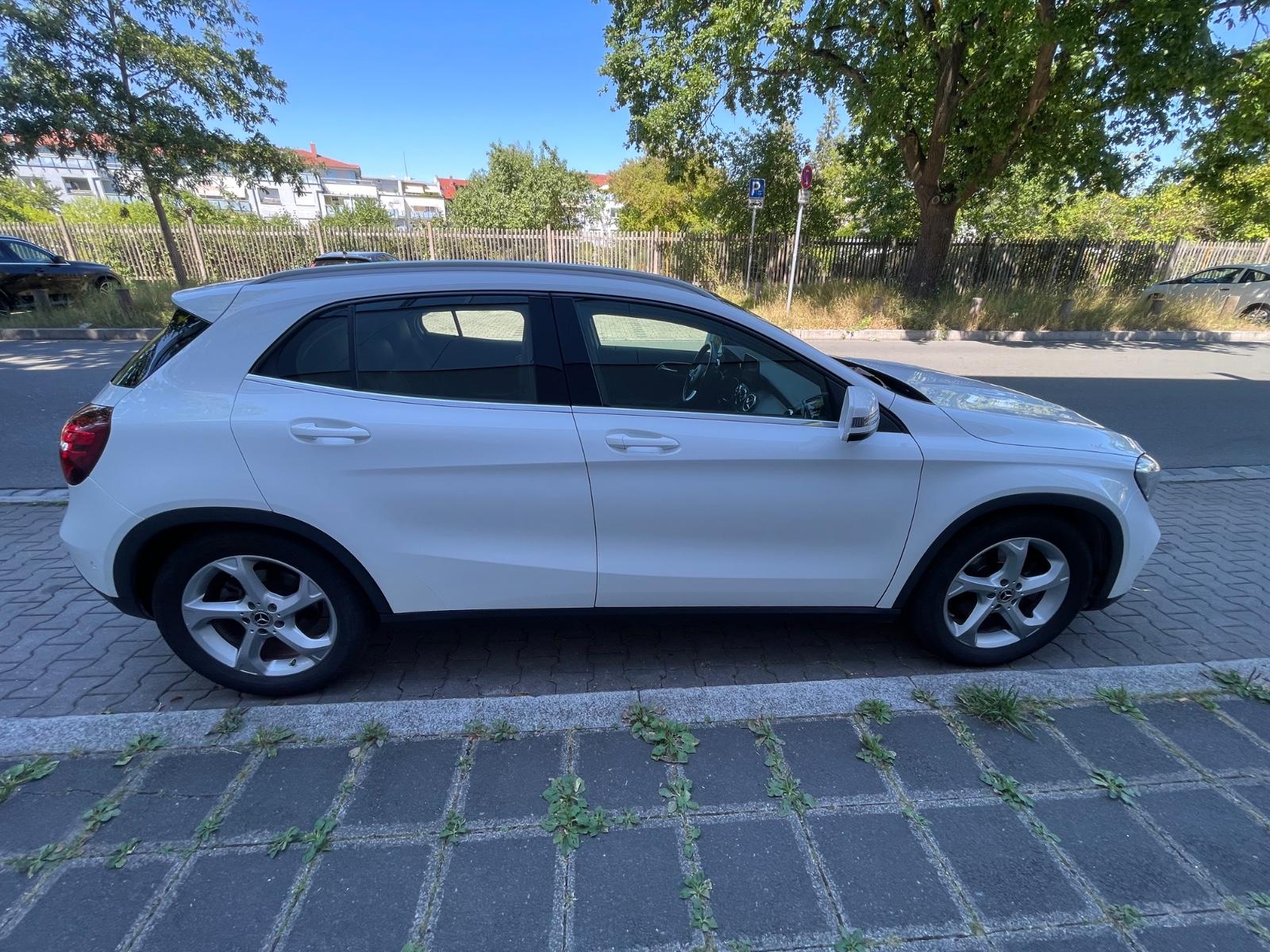 Mercedes-Benz GLA DCT -, миниатюра 11
