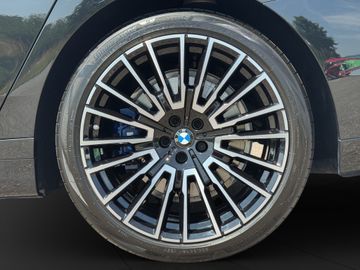 BMW 740 - 10