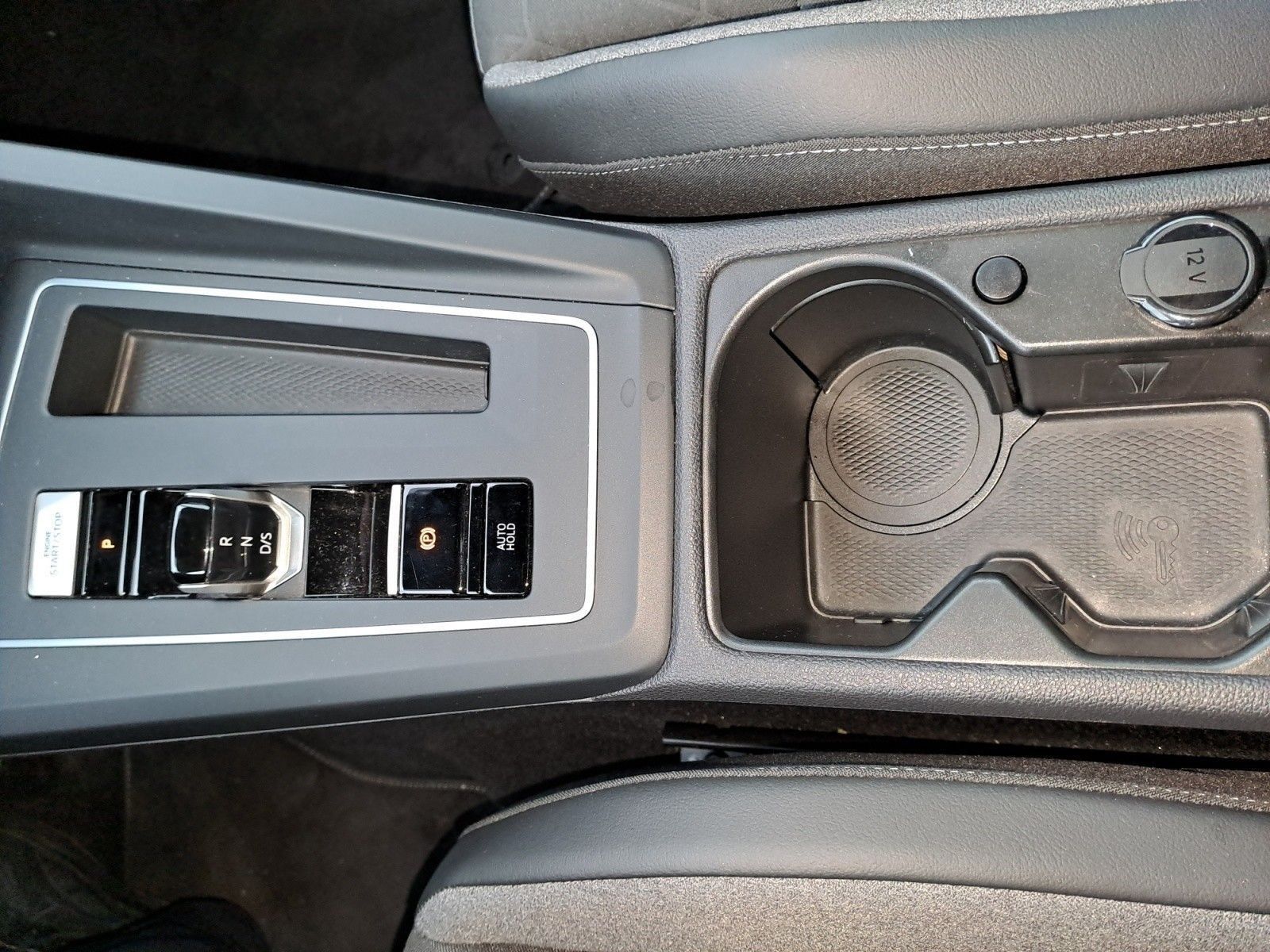 Volkswagen Golf - Bild 12