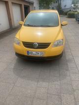 Volkswagen VW Fox 1.2 mit Anhängerkupplung - Volkswagen Fox in Bremen
