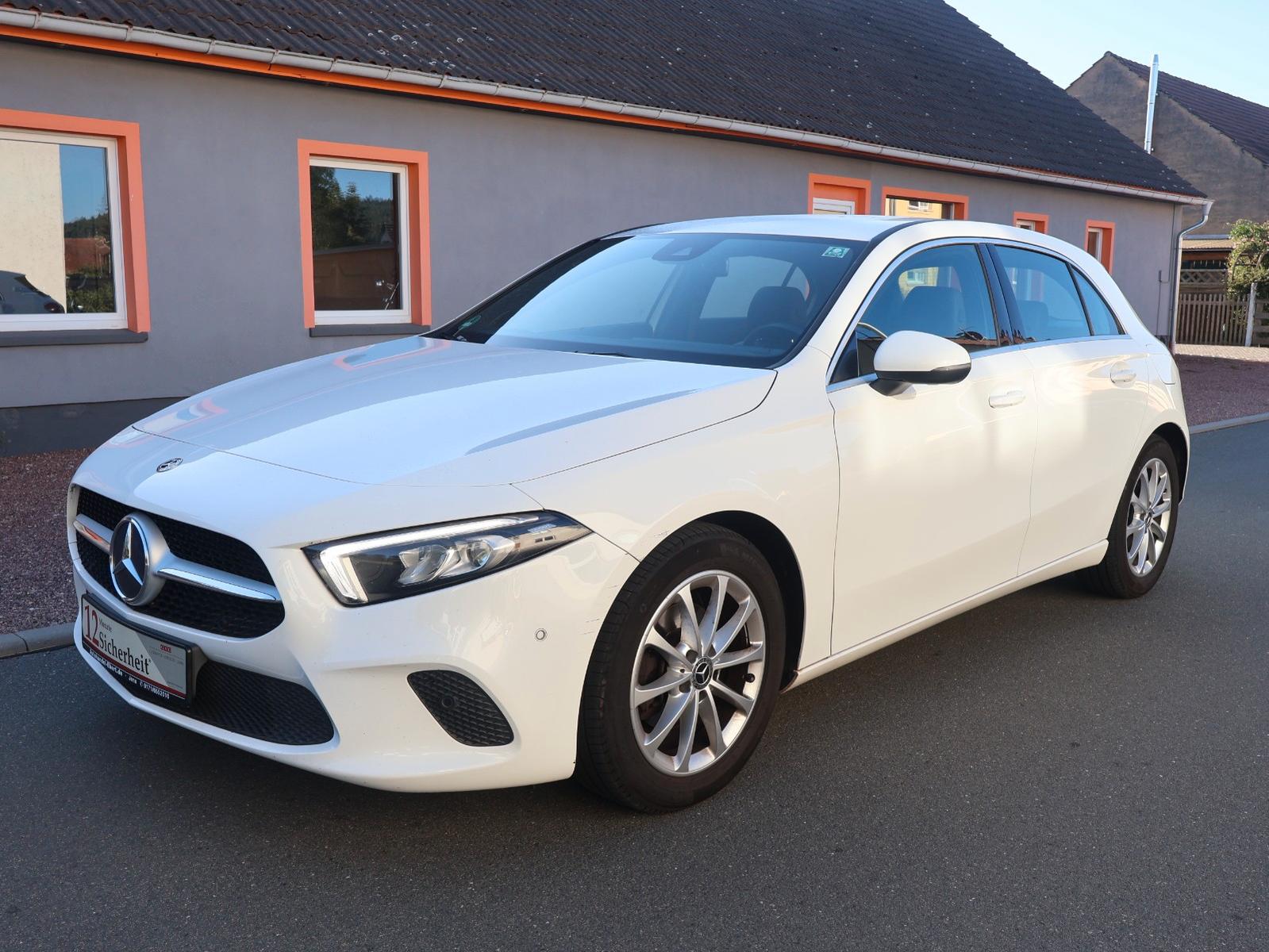 Mercedes-Benz A 180 d Urban LED Navi Spur SH Klimaaut.