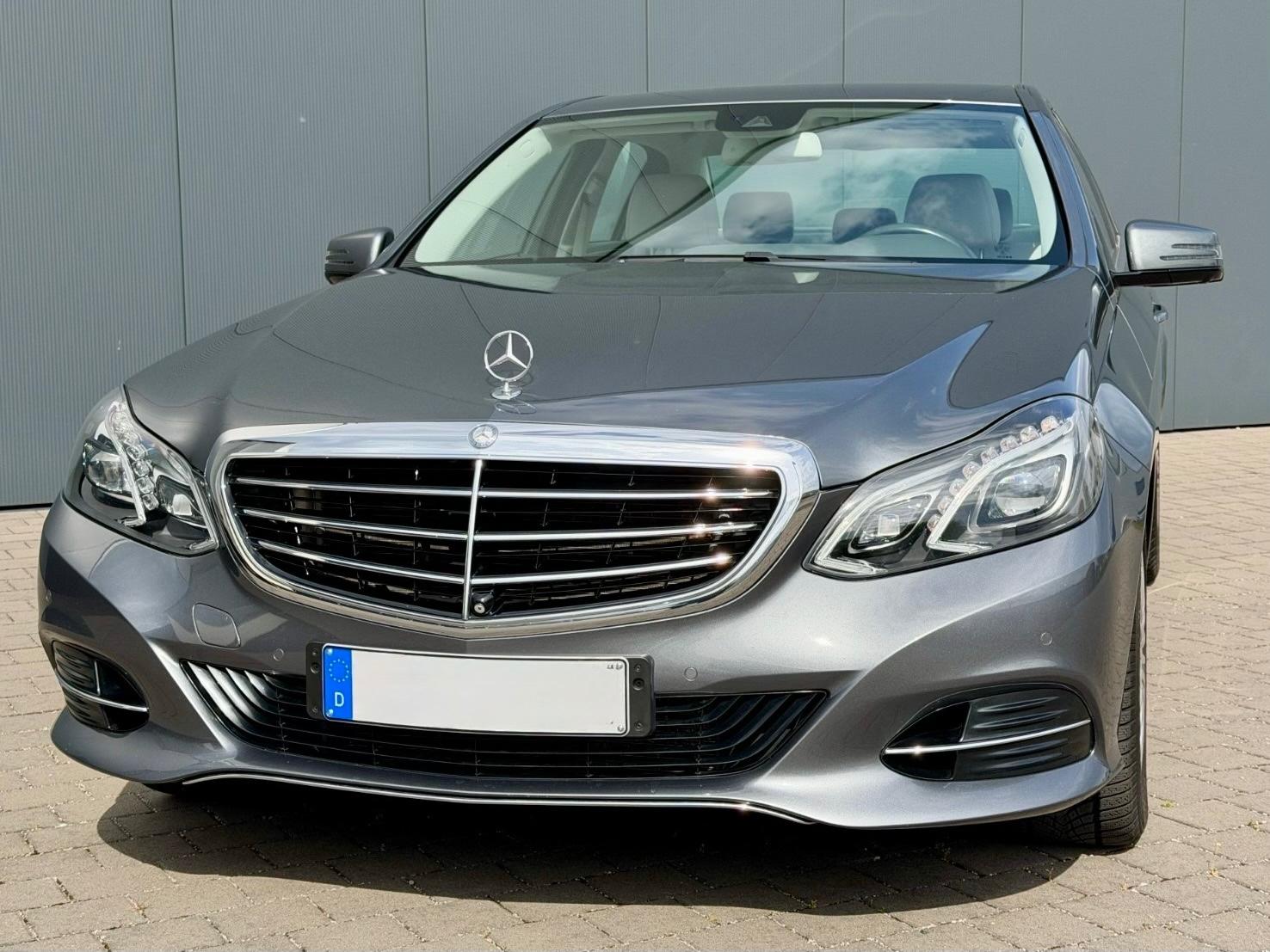 Mercedes-Benz E 400 Elegance,Stoffsitze! Business,Top Zustand!