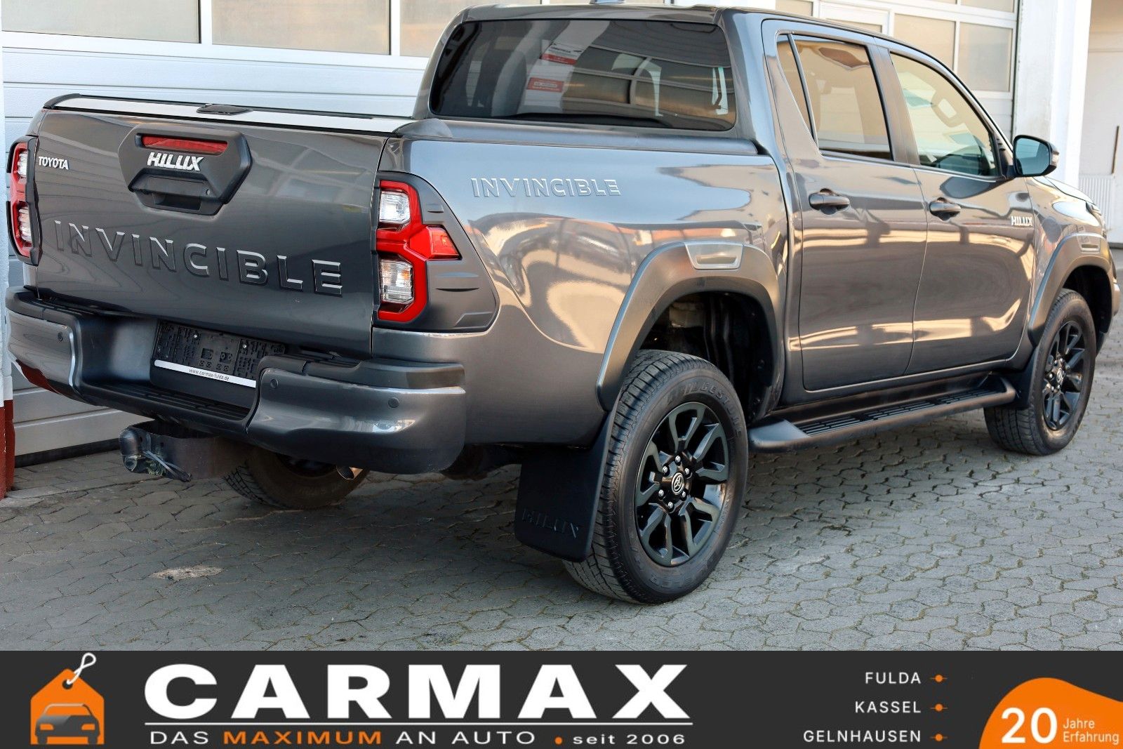 Fahrzeugabbildung Toyota Hilux 2.8 D-4D Invincible,4x4 ,CarPlay,Rollo,AHK