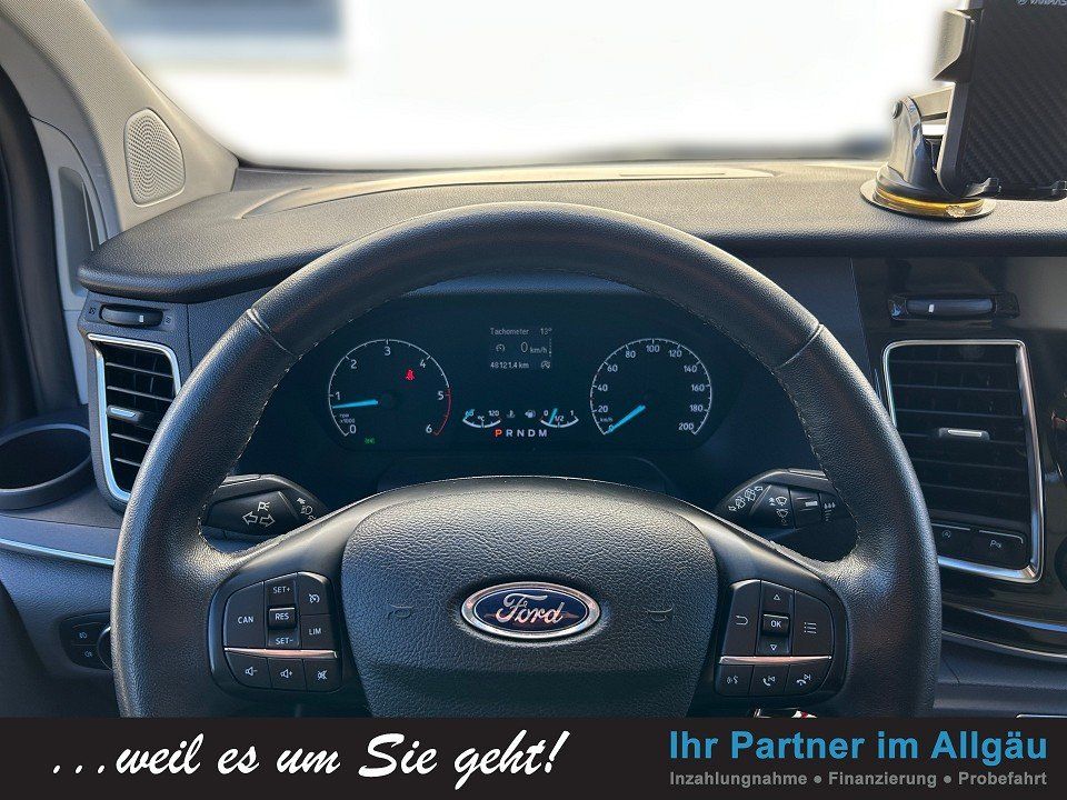 Fahrzeugabbildung Ford TOURNEO CUSTOM 2.0 TDCi AUT L1 8SITZER TITANIUM