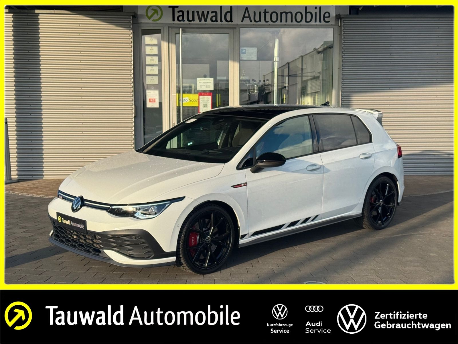 Volkswagen Golf VIII GTI Clubsport 2.0 TSI DSG PANO/19"/DCC