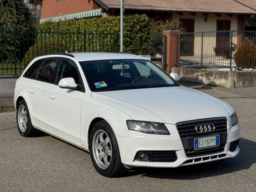 Audi A4 - 1