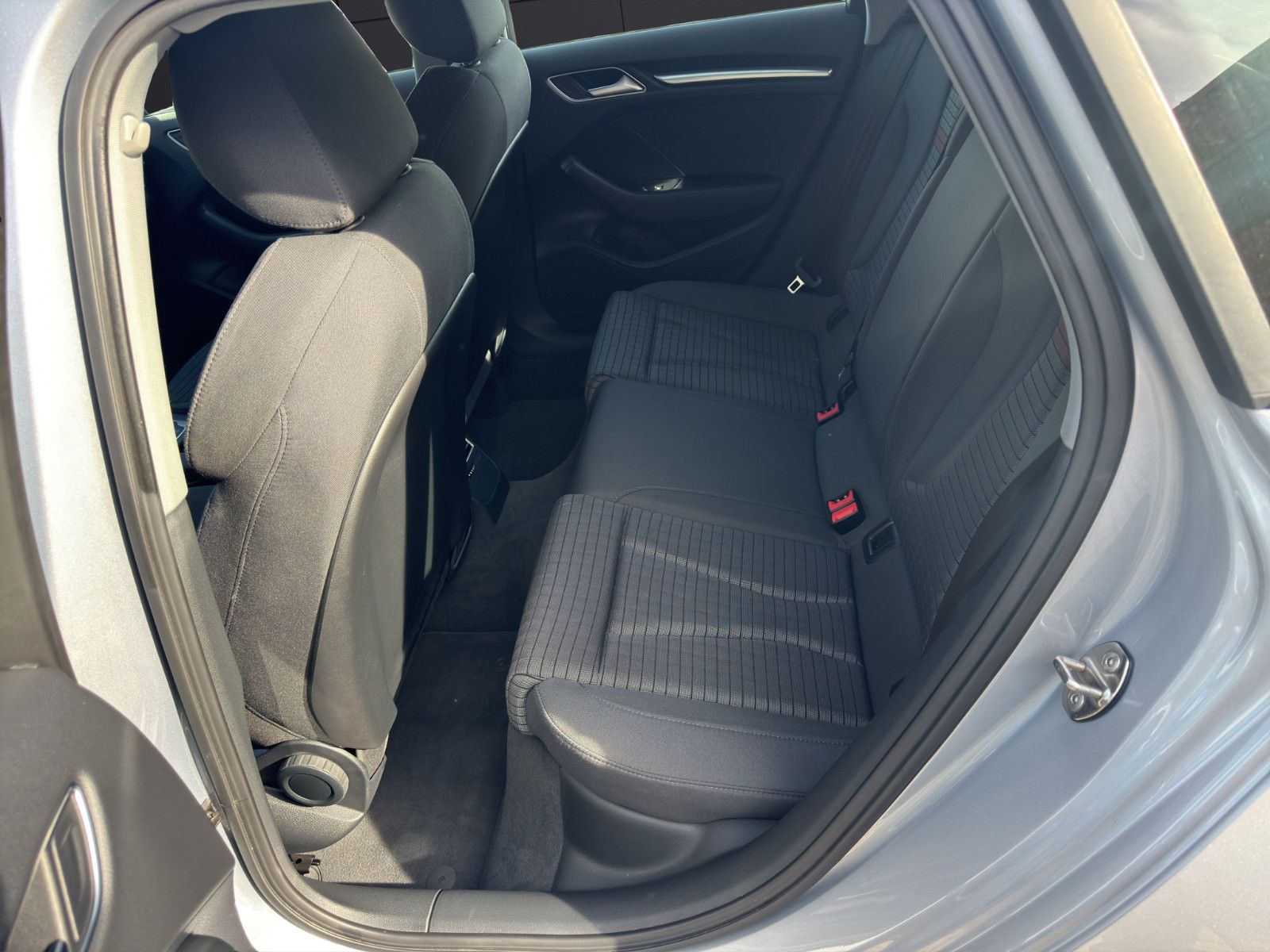 Fahrzeugabbildung Audi A3 Sportback sport/Navi/Shz/Pdc/Tempomat/1.Hand