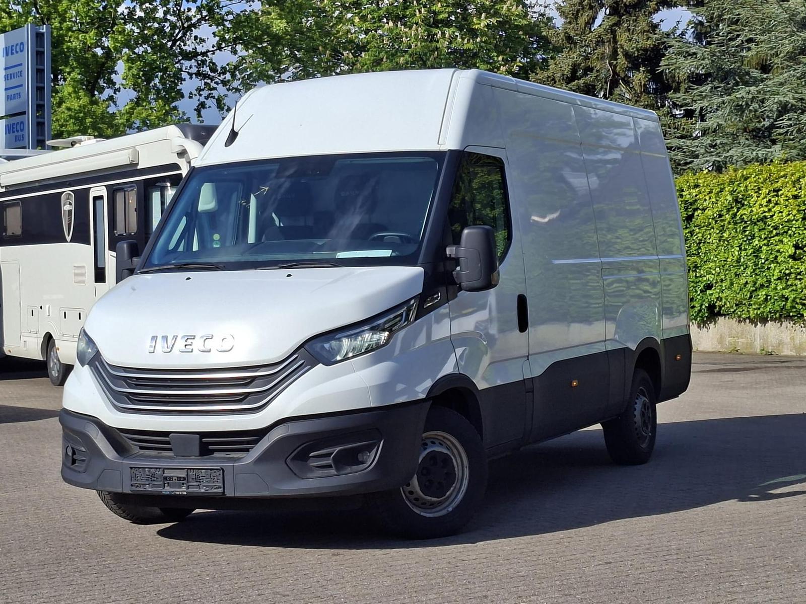 Iveco 35S18HA8V *ASC-AUSBAU*RADIO*KAMERA*KLIMA*