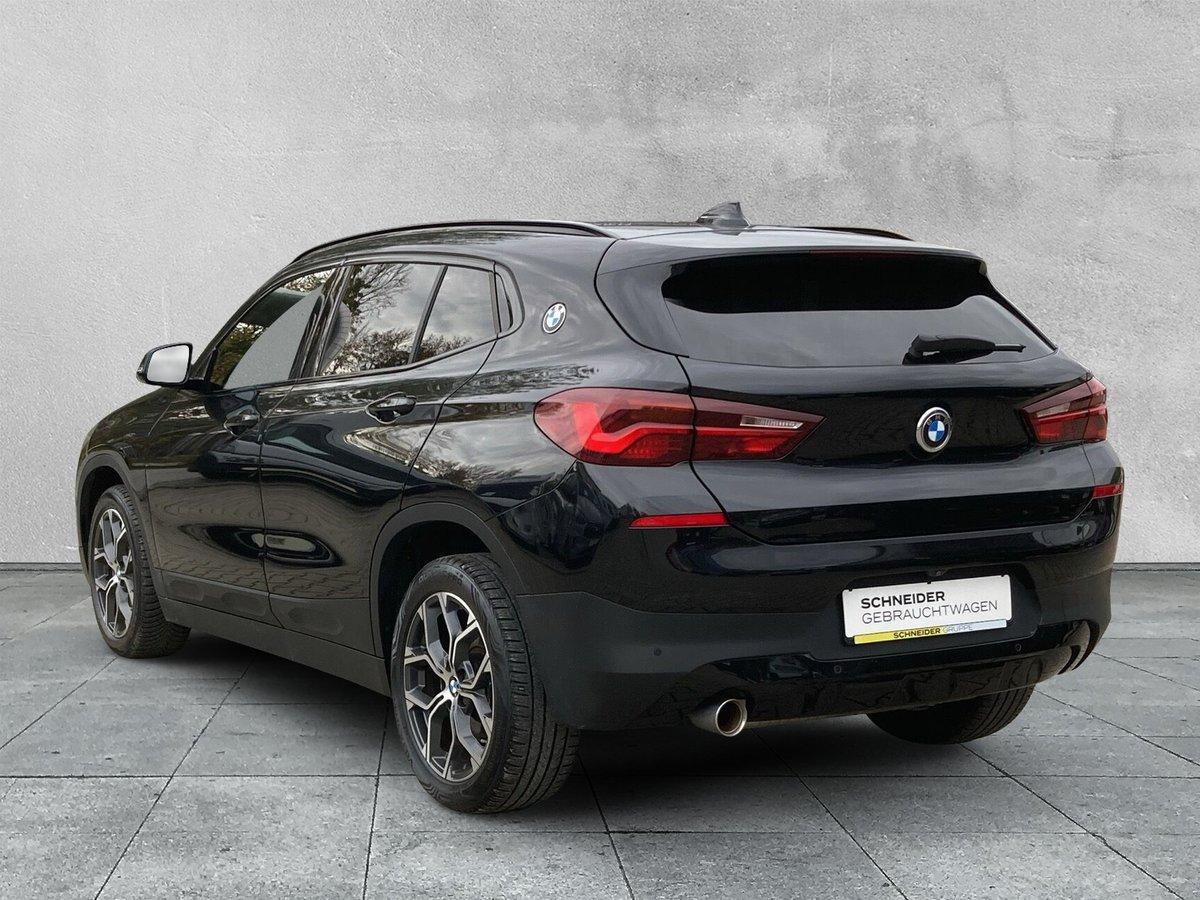 BMW X2 SDRIVE 18i ADVANTAGE PLUS LED+NAVI+SHZ+KAMERA
