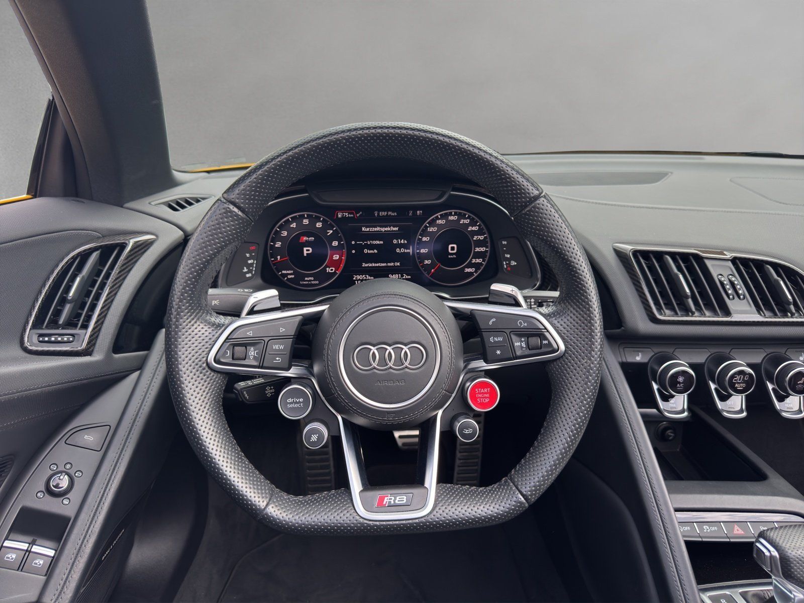 Fahrzeugabbildung Audi R8 5.2 FSI quattro Spyder Performance/CARBON/B&O