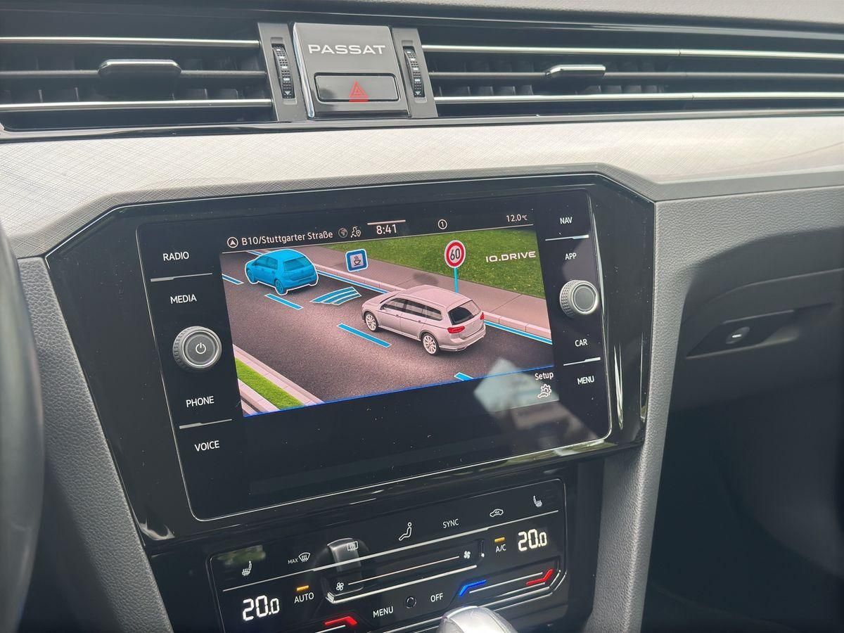Passat Variant Business 2.0 TDI DSG RFK ACC NAVI