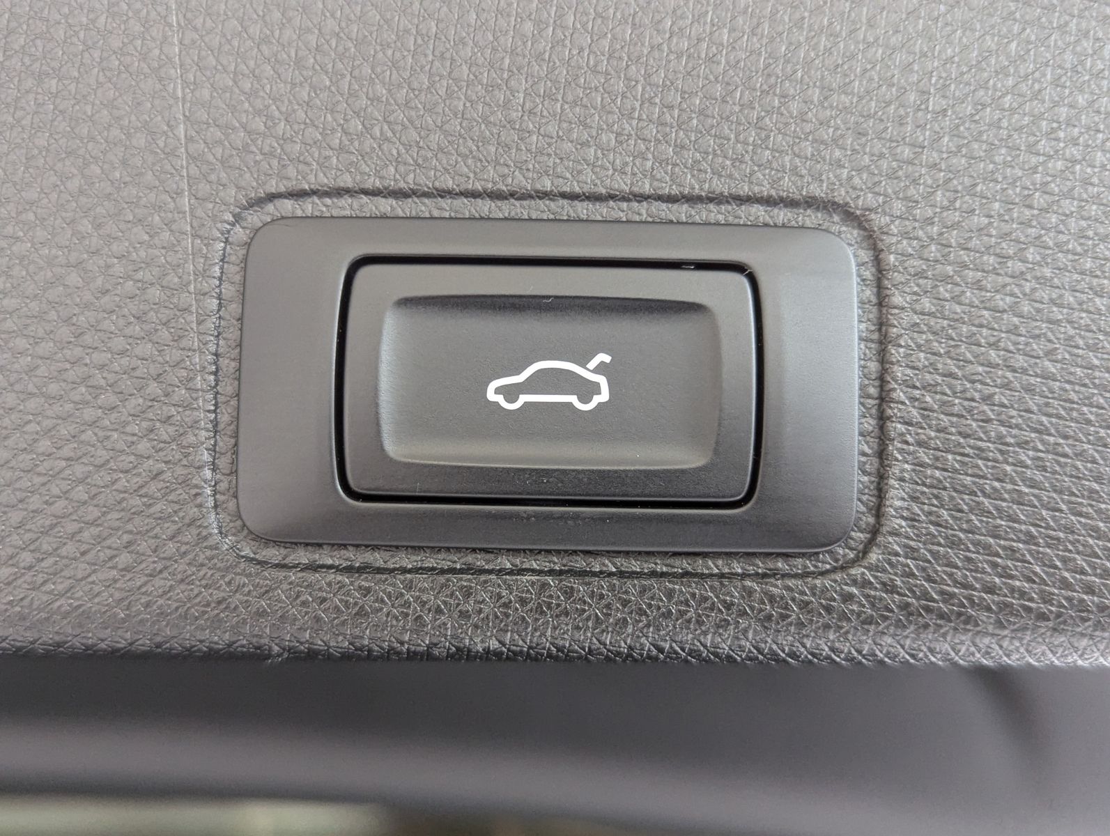 CUPRA Terramar 1.5eTSI HUD DCC Matrix Pano Sennh. 20" - Image 18