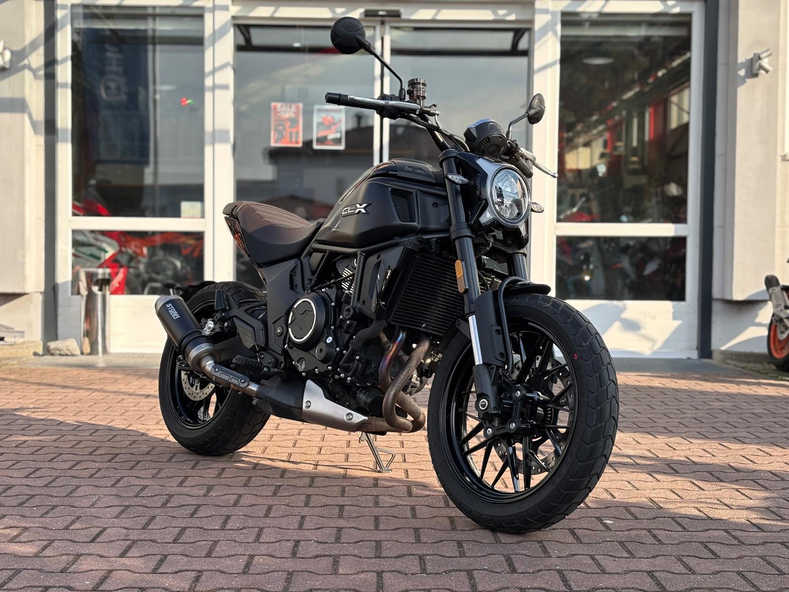 CFMOTO 700 CL-X Heritage