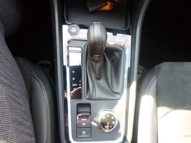 Fahrzeugabbildung Seat Ateca 1,4 TSI Xcellence >Allrad/AUT/NAV/LED/KAM