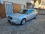 Audi A6 2.5 TDI Avant / 1.Hand / TÜV NEU - Audi A6 aus 2004: Kombi