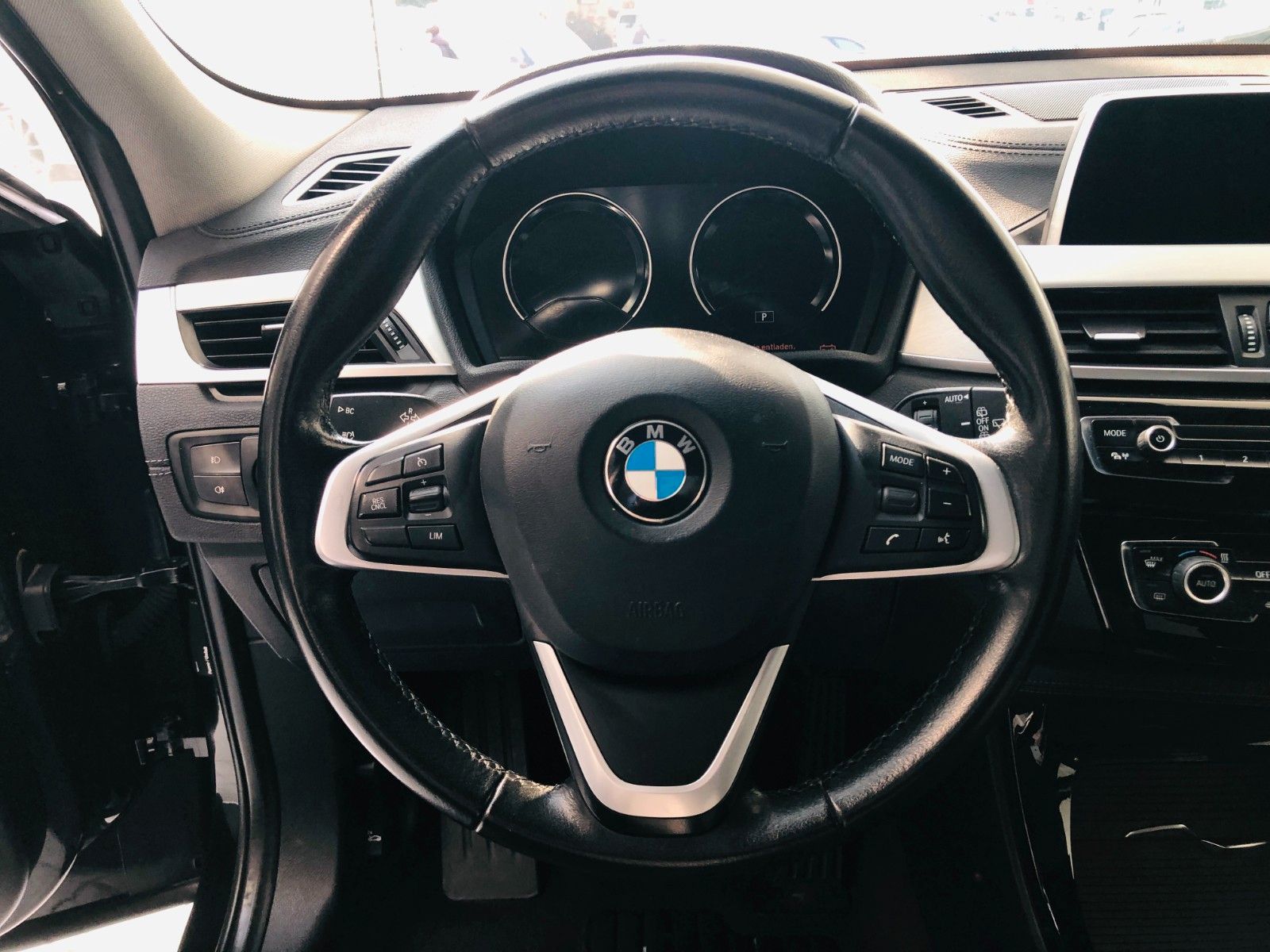 BMW X2 sDrive 20 i/ Automatik foto 16