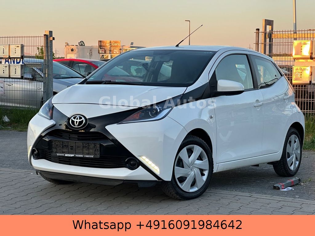 Image of Toyota Aygo (X)