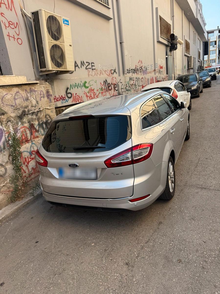 Ford Mondeo 2012 — photo 7