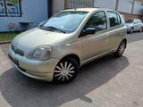 Toyota Yaris 1.3 Benzin  Servolenkung - Toyota Yaris: Grün