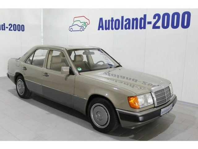 Mercedes-Benz 200 E W124 Scheckheft- Original Zustand