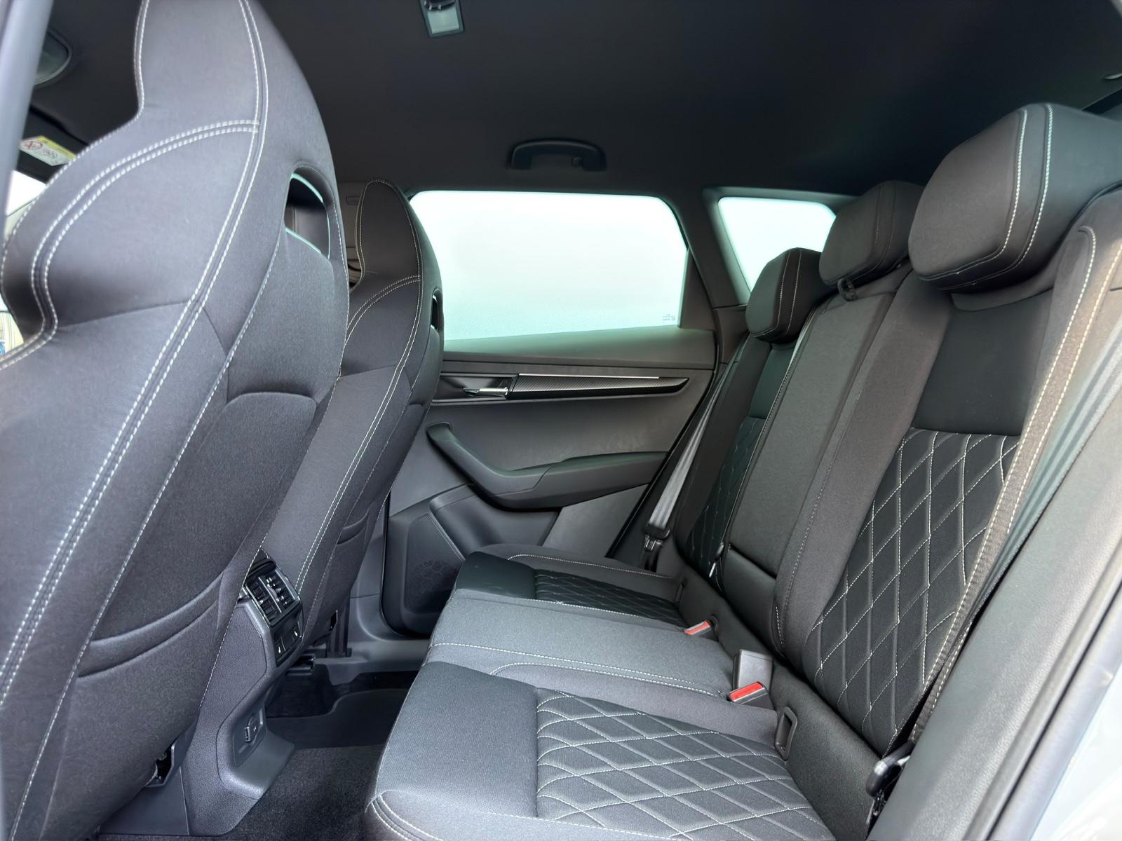 Skoda Karoq Sportline#5J.Gar#Matrix#360°#AHK#Navi#App