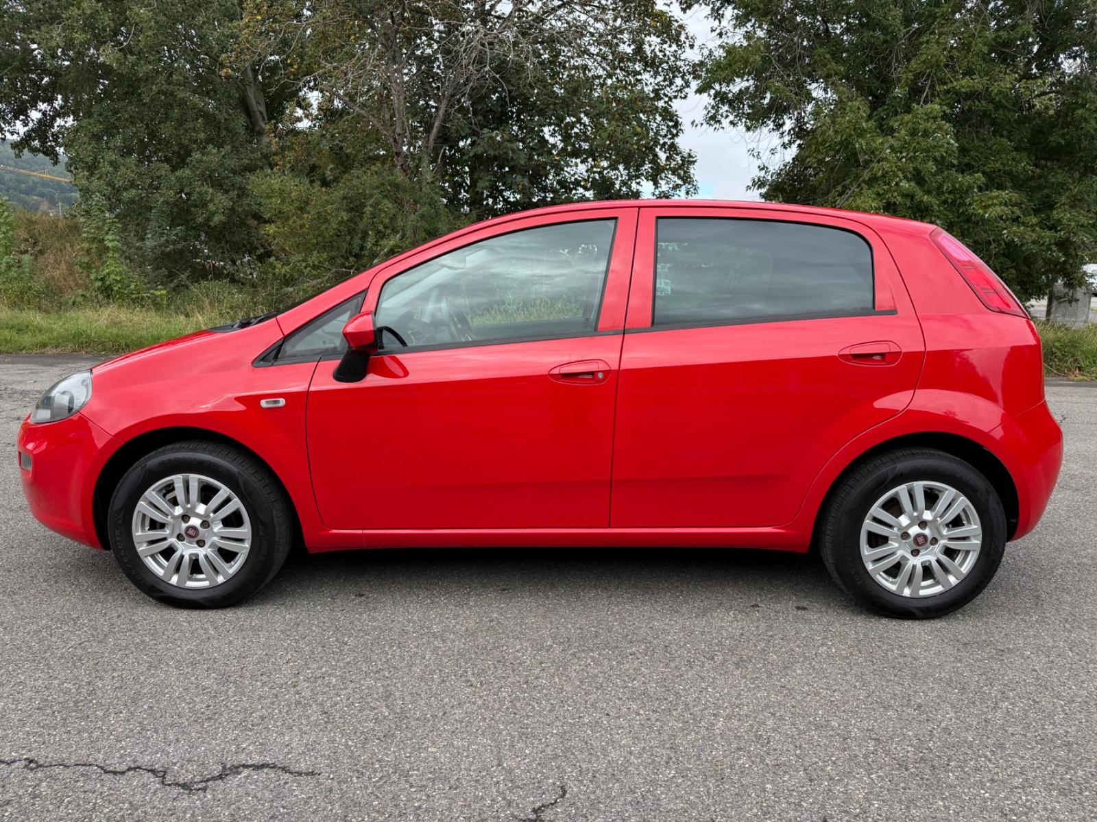 Fiat Punto More 1.4 *2. HAND*SITZHZG*8-FACH*
